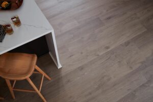 Hardwood flooring | Custom Carpet Centers
